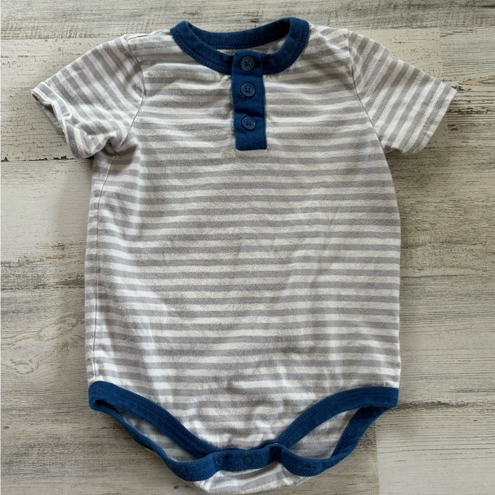 3/$9 - Cherokee Baby Boys Bodysuit Size 9 months